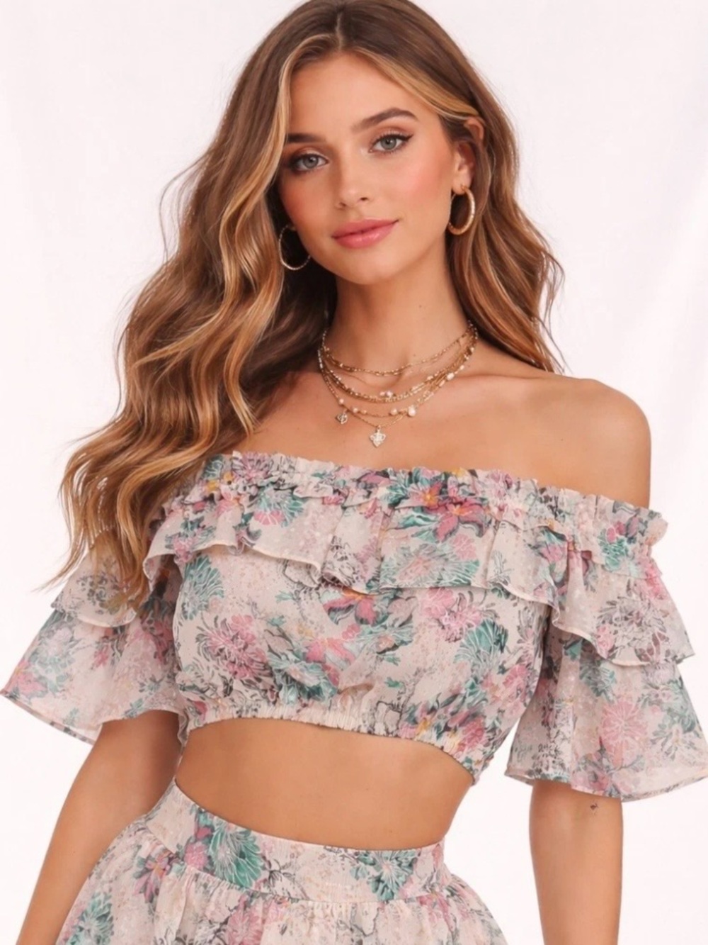 WALTER BAKER Sienna
Floral Crop Top